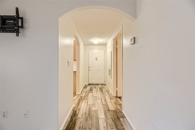 Photo - 1 Bedroom First Floor Unit in South Las Vegas!