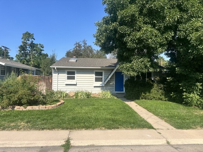 Building Photo - 2985 S Pennsylvania St Rental