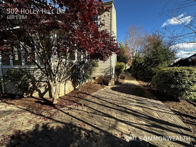 Photo - 502 Holly Hill Dr