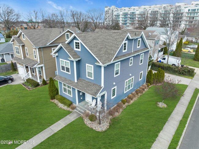 269 Hearn Ave