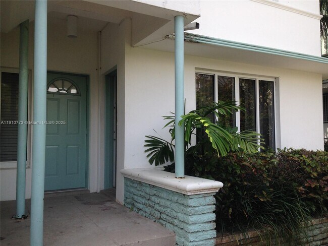 Photo - 1990 Bay Dr Unit 7