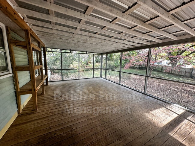 Photo - 2617 Layden St