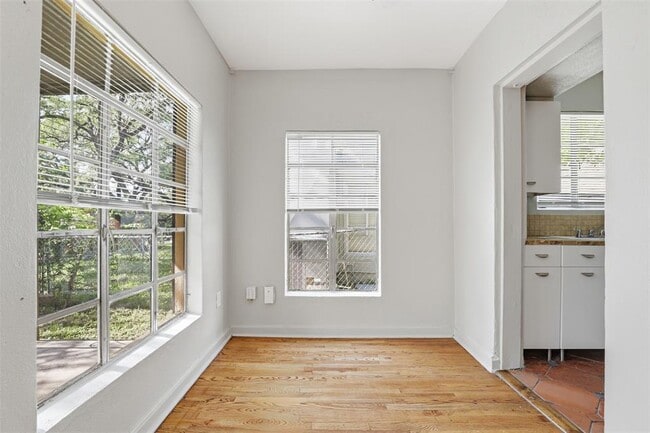Photo - 3901 Wrightwood Rd