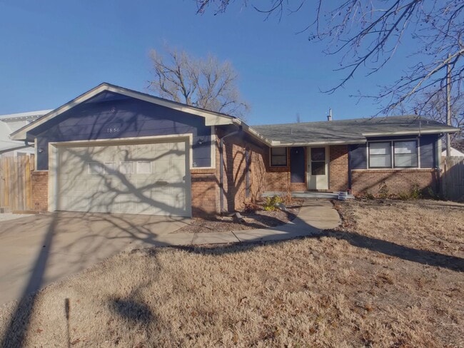 Building Photo - 1856 N Meridian Ave