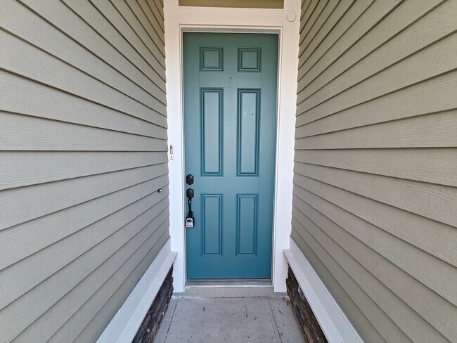 Photo - Charming 3-Bedroom Home with Pond View in Middleburg