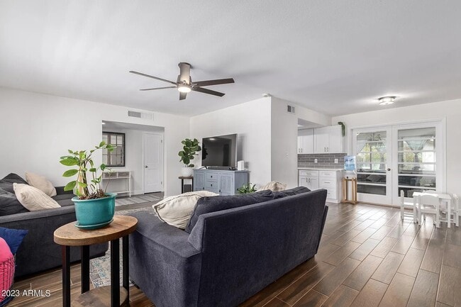 Photo - 1942 E Pebble Beach Dr