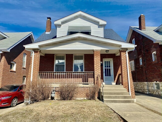 Building Photo - 6325 Arsenal St Rental