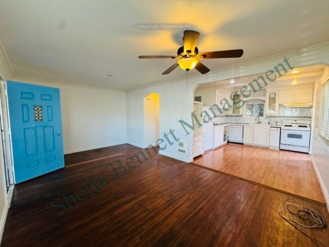 Photo - 7371 Hyatt St