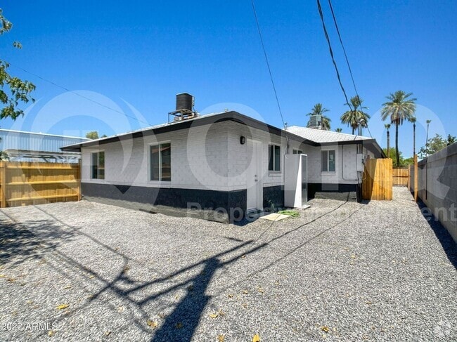 Building Photo - 2109 W Hayward Ave Rental