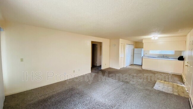 1913 Hoxie Ave Unidad C