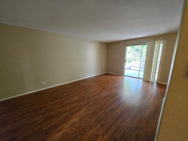 Photo - 2325 S Linden Ct Unit 310