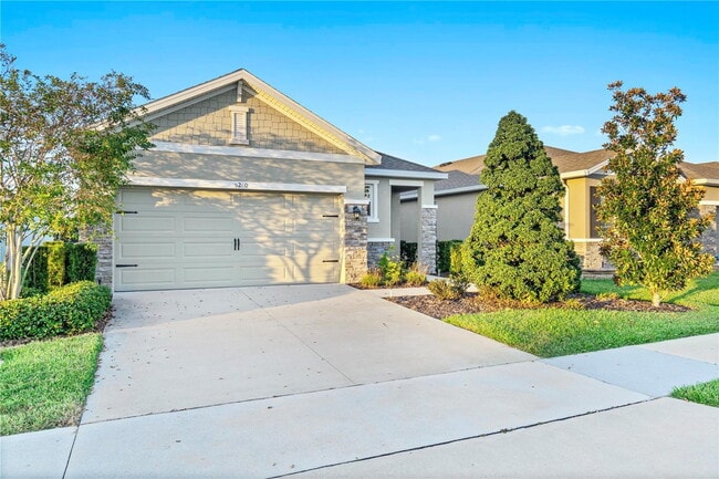 Photo - Enjoy all Wildwood has to offer, plus community amenities!