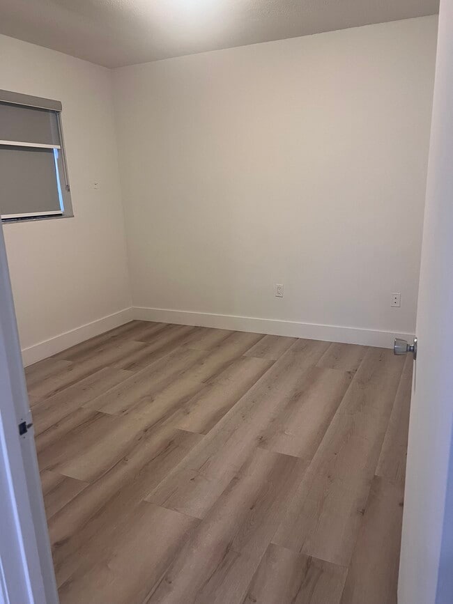 Bedroom - 1214 SW 30th Pl Unit 1214