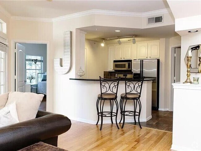Building Photo - 9525 N Capital of Texas Hwy Unit 424 Rental