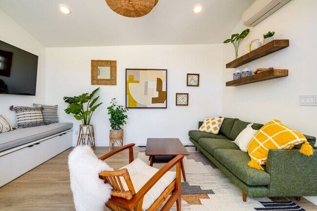 Photo - 510 Iris St Unidad SI ID1545982P