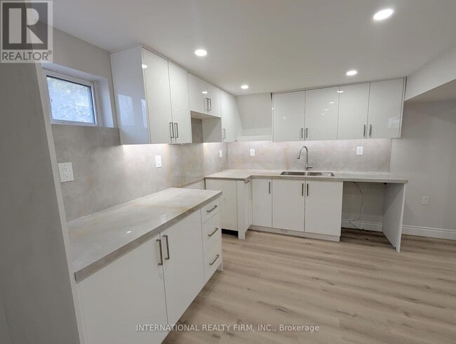 Photo - 198 Cherrywood Dr