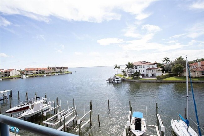 Photo - 363 Pinellas Bayway S Condominio Unidad 50