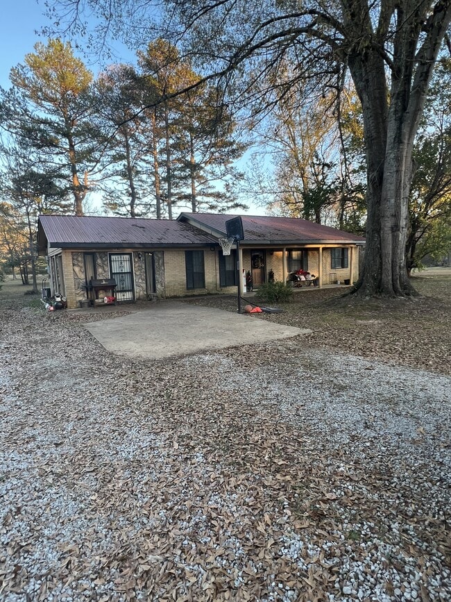 Building Photo - 3780 Co Rd 700