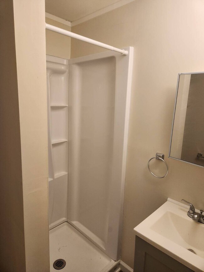 Photo - 327 Becky Ln