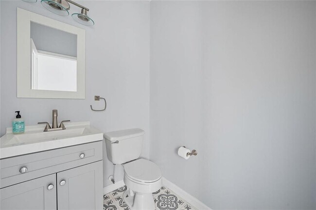 Photo - 3502 Clear Creek Crossing NW