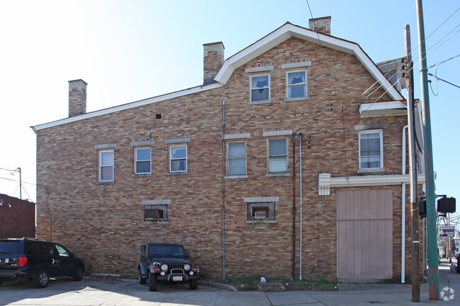 Photo - 4494 Forest Ave