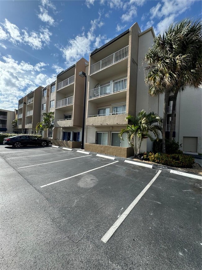 Photo - 7765 SW 86th St Condominio Unidad 310