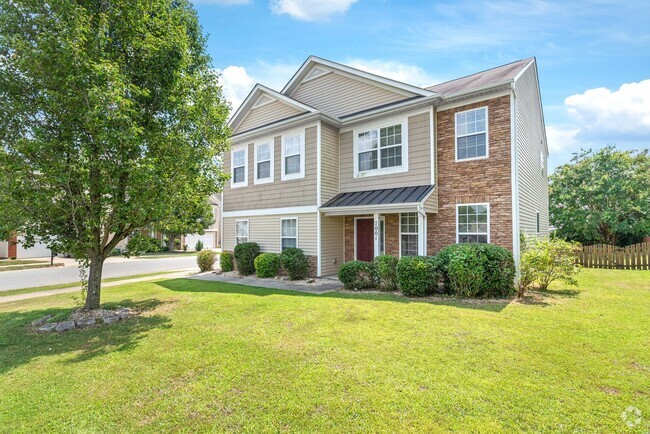 Building Photo - Move-in Ready (Fresh Paint, New Carpet!) Rental