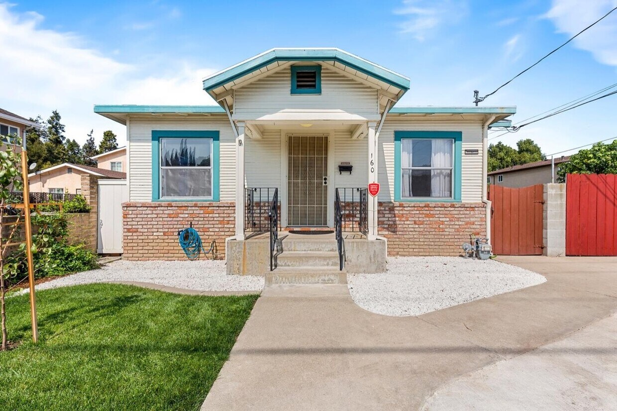 Photo - 160 Medford Ave (Hayward, CA)