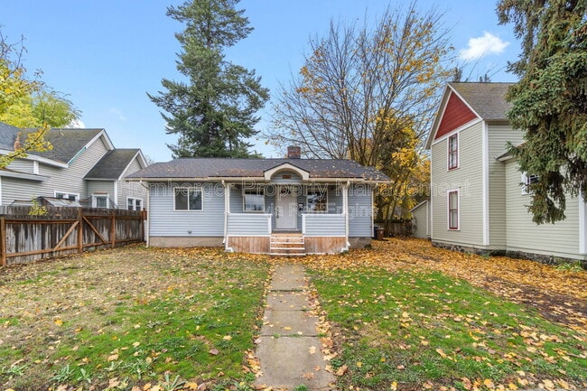 Photo - 410 E 8th Ave