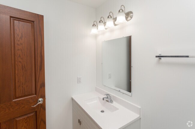 Photo - College Apartments