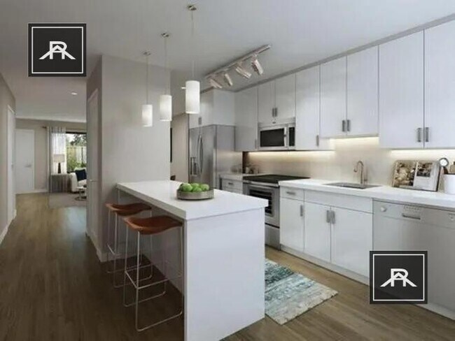 Building Photo - 2 bedroom in Brookline MA 02445 Unit 201 Rental