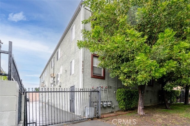 Building Photo - 7137 Greeley St Unit 7