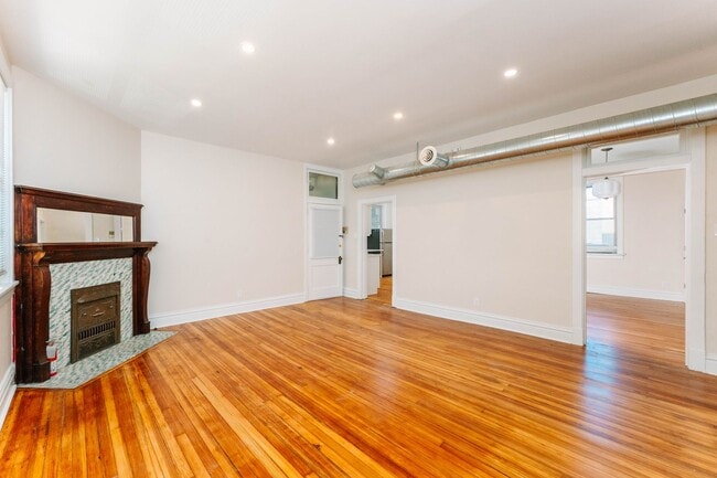 Building Photo - 911 Galveston Ave Unit GA - 2F Rental