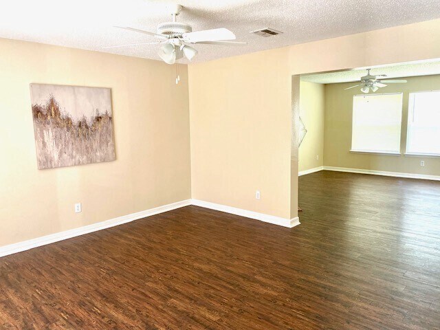 Photo - Huge home features 4 bedrooms & 2.5 baths for Rent!