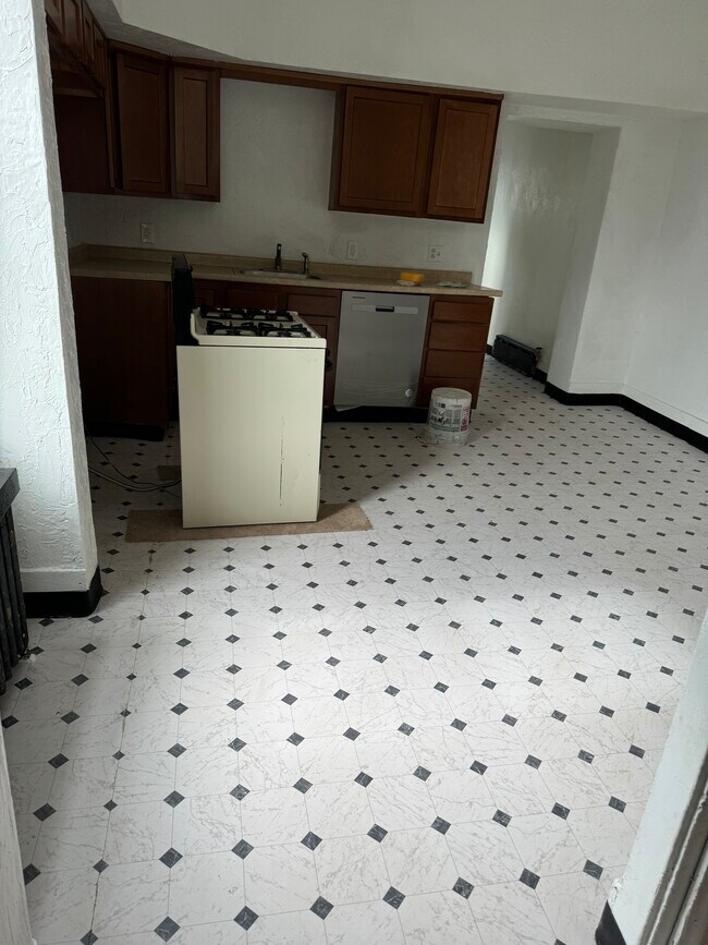 Photo - 214 Seneca St