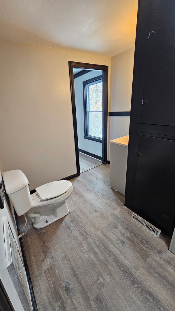 Photo - Newley renovated single family 1 bed 1 bath home for rent!