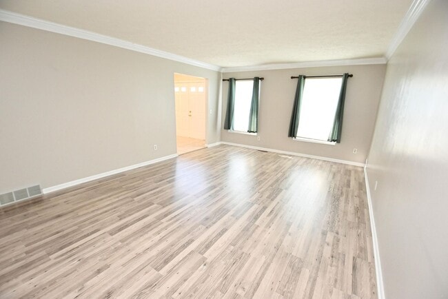 Photo - Large executive home in Granger IN