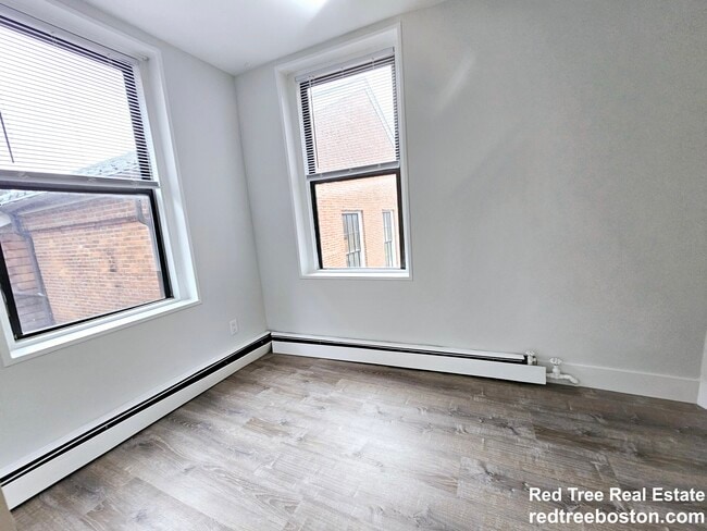 Photo - 40 Joy St Unit 8