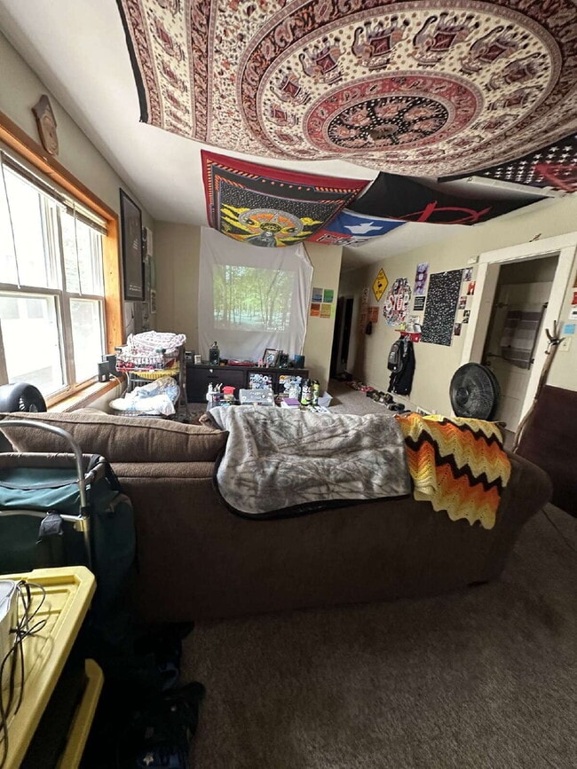 Photo - 3 Bed 1 Bath near UWEC! Available June 1st!