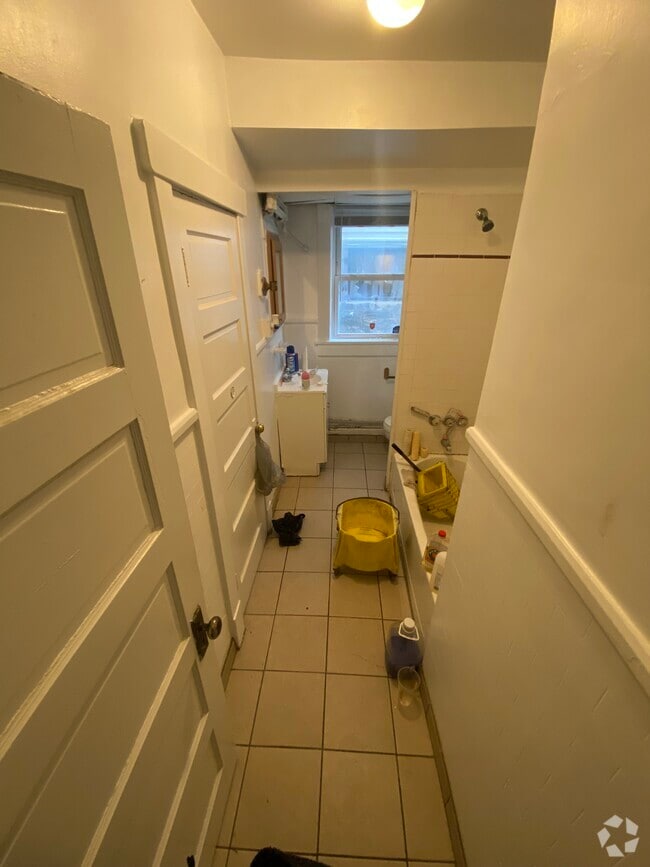 Building Photo - 1411 N Washington Ave Unit 1B Rental