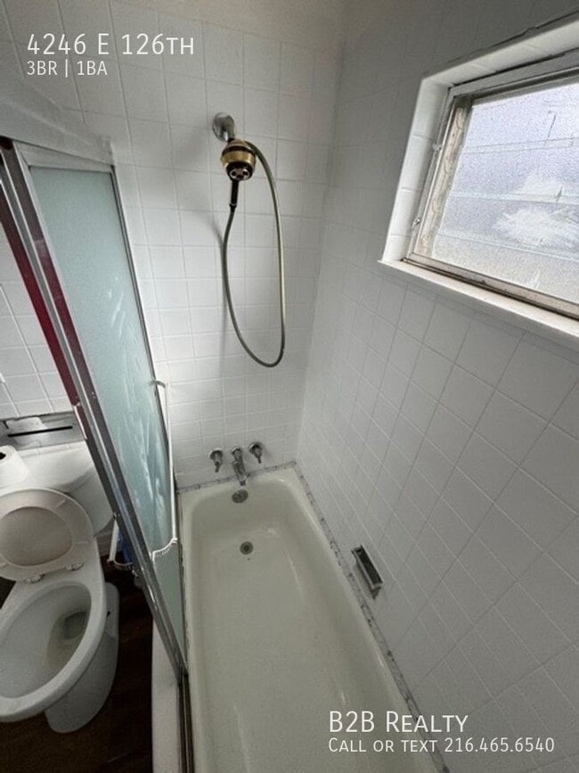 Photo - 4246 E 126th-