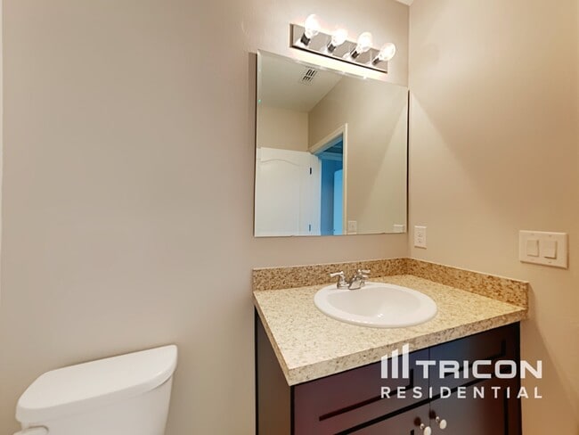 Photo - 2449 Valhalla Dr