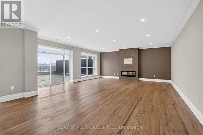 Photo - 460 Callaway Rd Unité 210