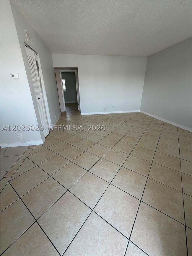 Photo - 351 NW 42nd St Unit 208