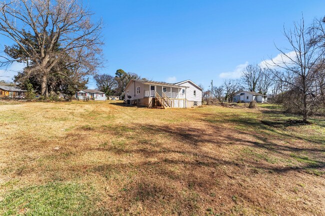 Photo - 805 W Fairview Ave