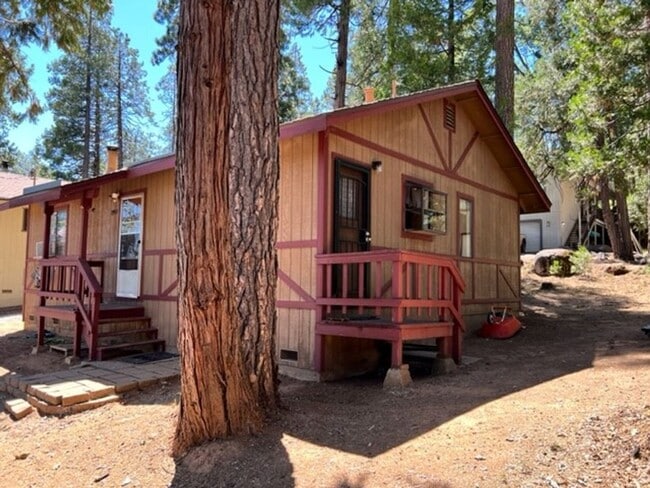 Photo - "L" Street in Sugar Pine