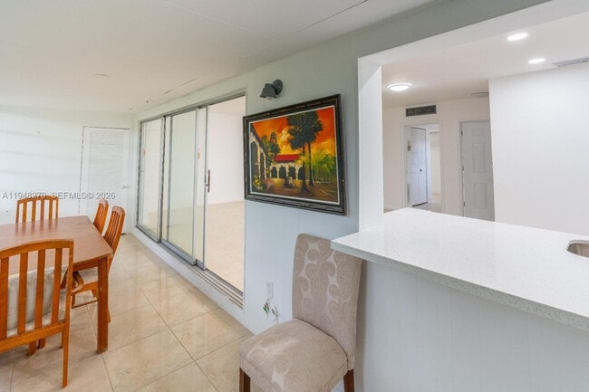 Photo - 17252 SW 112th Pl Unit 21243