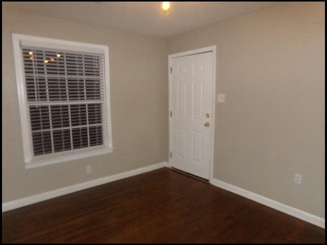 Photo - 1720 W 19th St