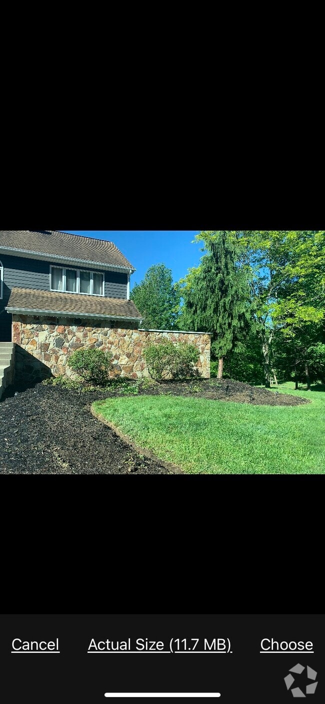 Building Photo - 4400 Twin Oaks Dr Rental