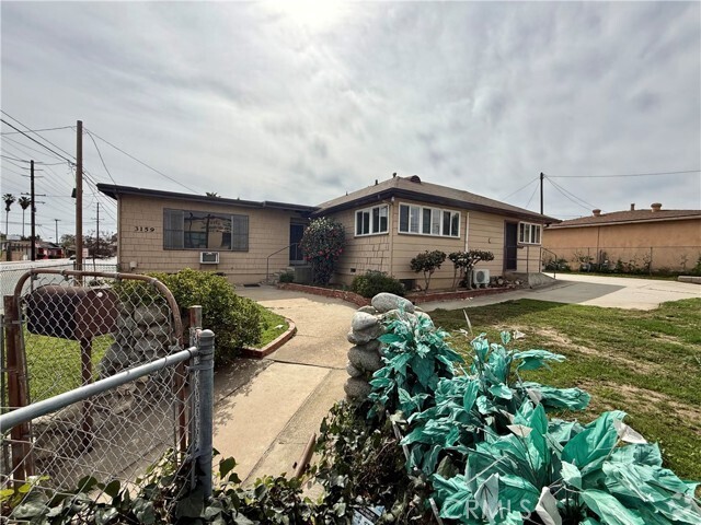 Building Photo - 3159 Del Mar Ave Rental